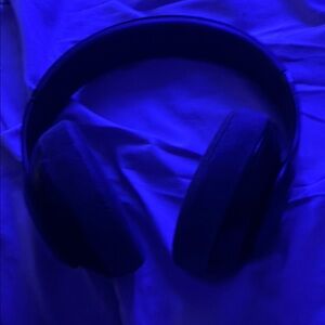 Wireless Over-Ear Headphones - Black